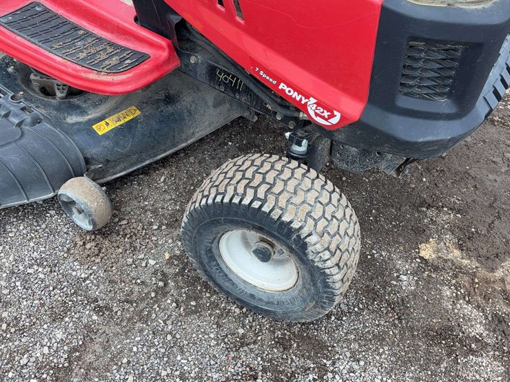 2019-troy-bilt-riding-mower-image-9