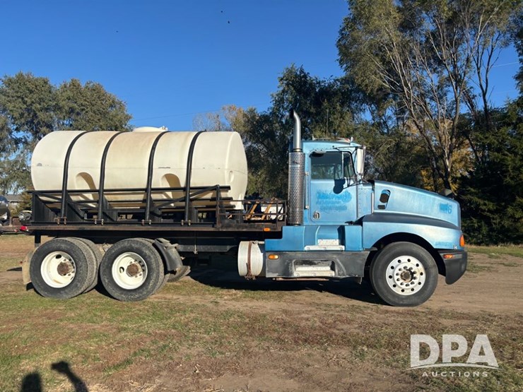 kenworth-t600-image-3