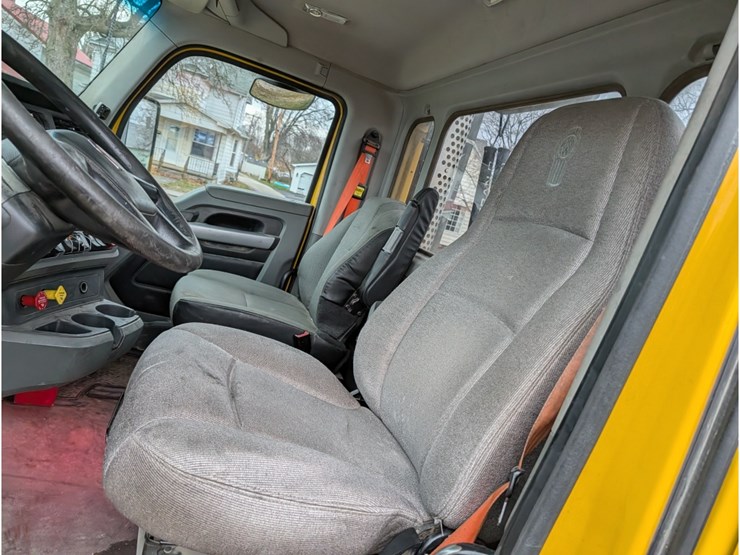 2020-kenworth-t880-image-18