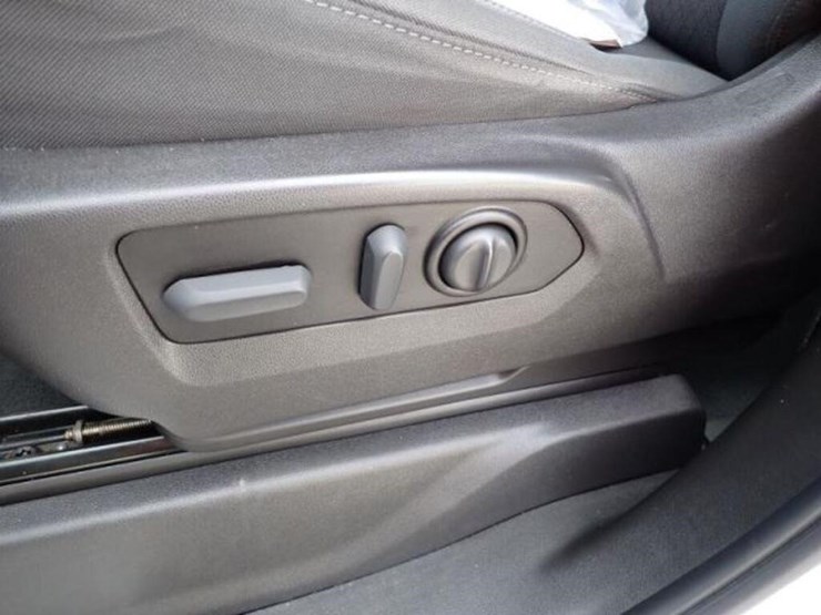 gmc-sierra-1500-sle-image-29