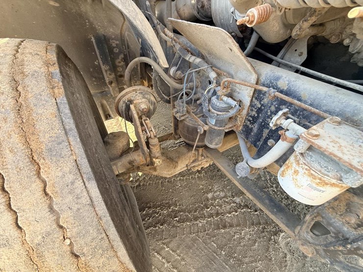 2007-freightliner-columbia-120-image-51