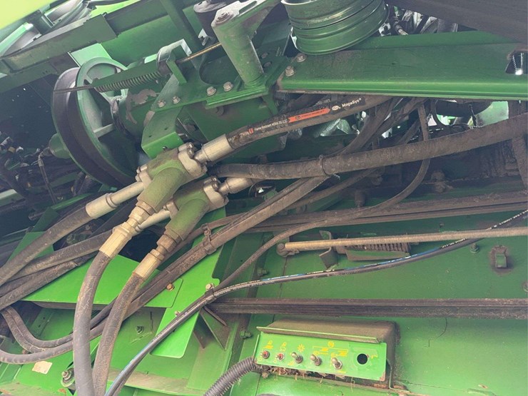 2013-john-deere-s670-image-47