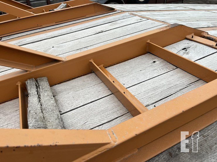 2010-econoline-25-ft-x-96-in-image-23