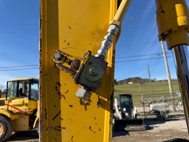 kobelco-sk140-image-9