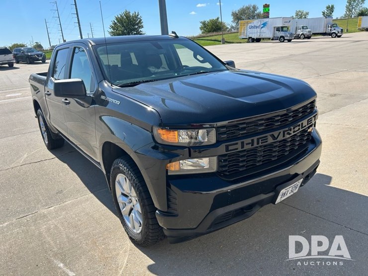 2021-chevrolet-silverado-1500-image-33