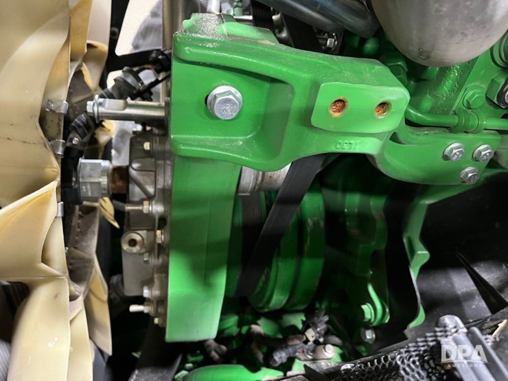 john-deere-8r-340-image-68