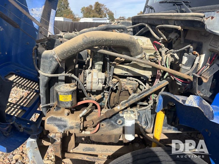 freightliner-fl106-image-50