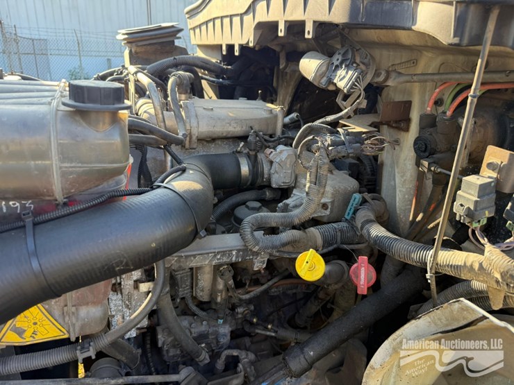 international-durastar-4300-image-9