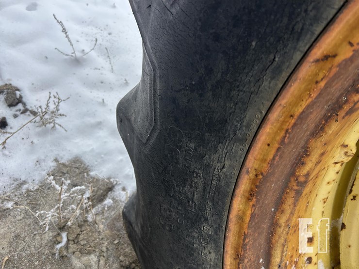 john-deere-4430-image-21