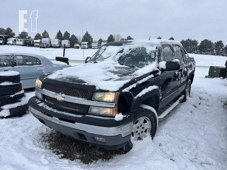 2005-chevrolet-avalanche-1500-image-1