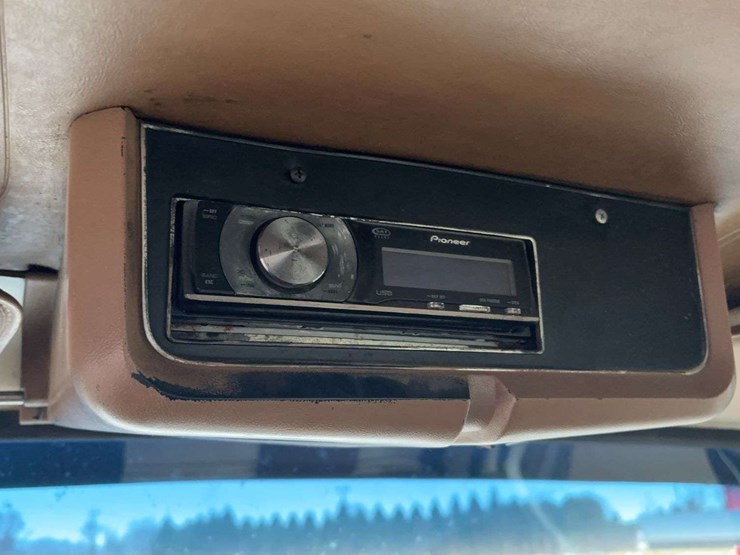 1994-ford-lt9000-image-35