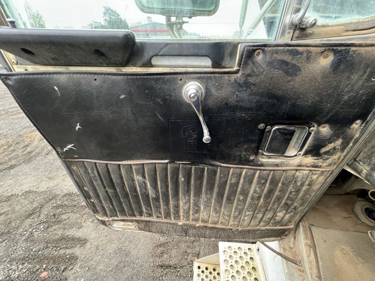 1985-kenworth-t/a-dump-truck-image-22