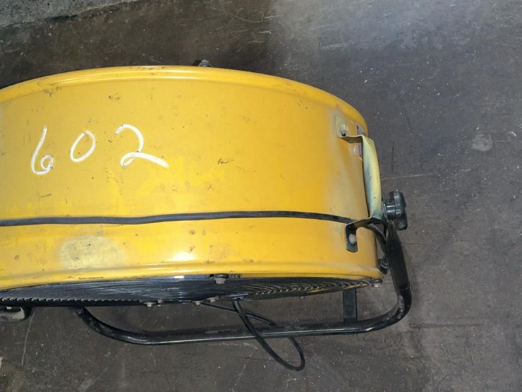 #602-•-maxx-air-electric-fan-image-4