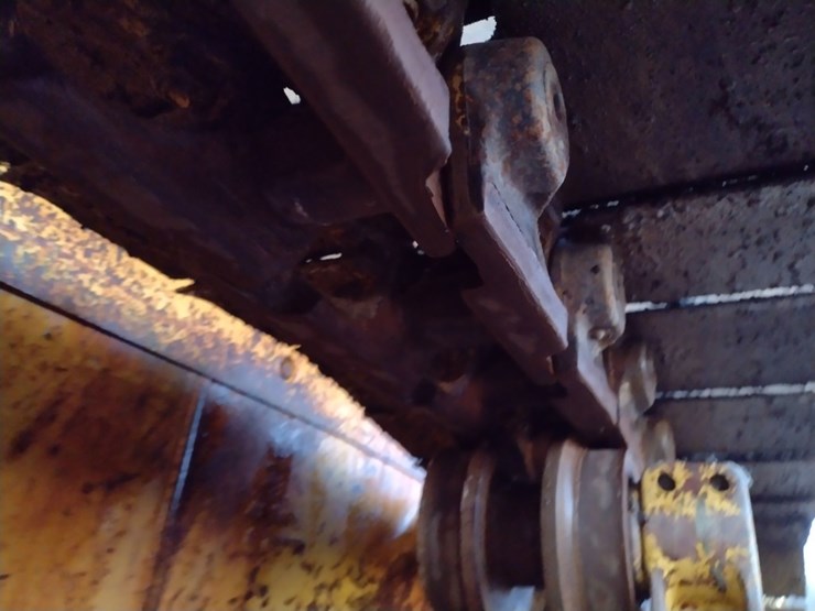 komatsu-d65ex-15-image-27