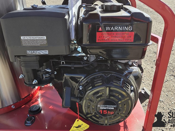 2025-magnum-4000-series-hot-water-pressure-washer-image-12