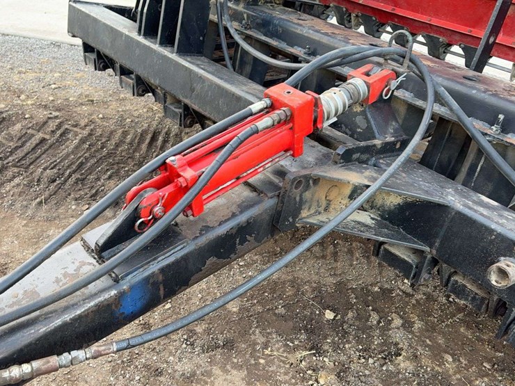 lilliston-9680-image-15