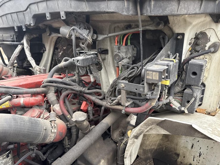 2017-international-4300-sba-image-13