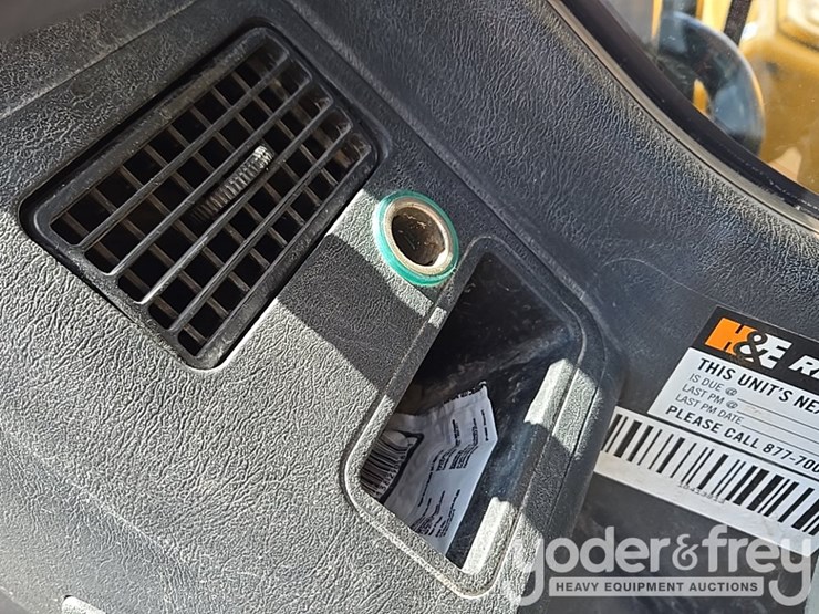 2023-sany-sy225-image-179