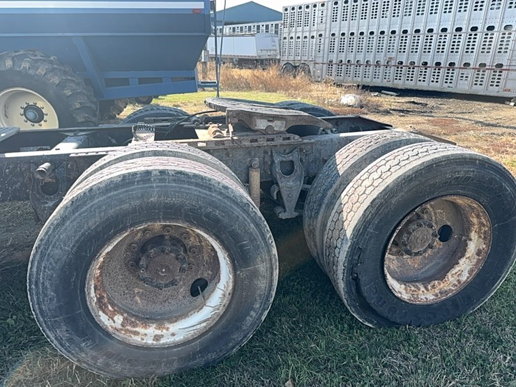 1997-international-9200-image-7