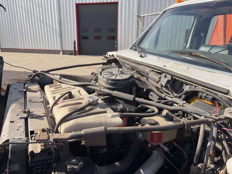 1998-ford-f800-image-25