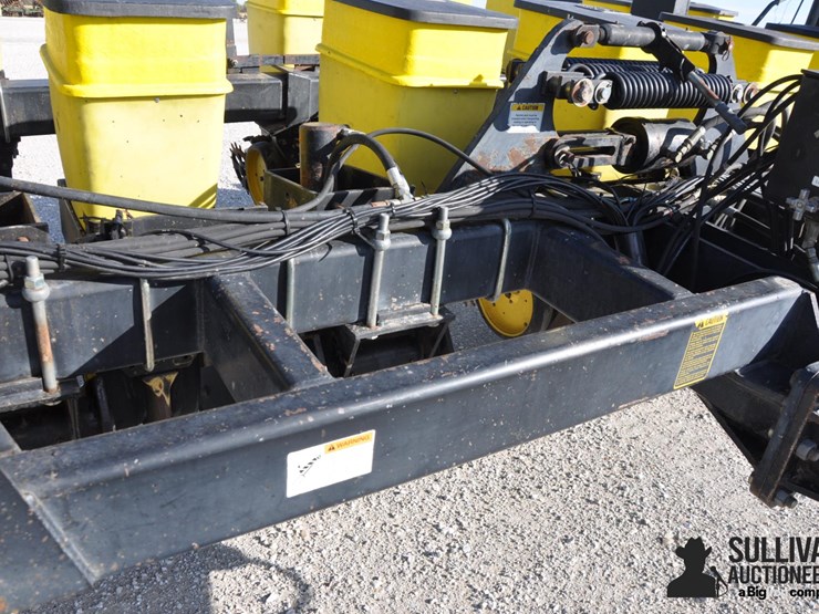 black-machine-16-17-image-13