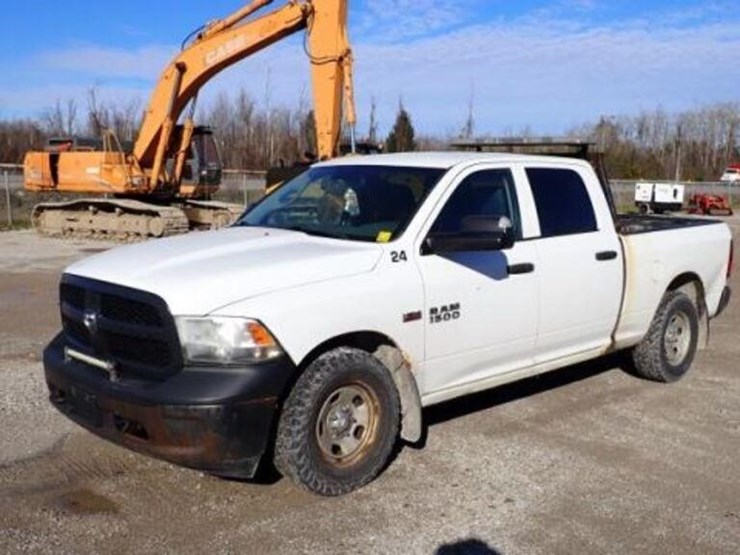 2016-dodge-1500-image-1