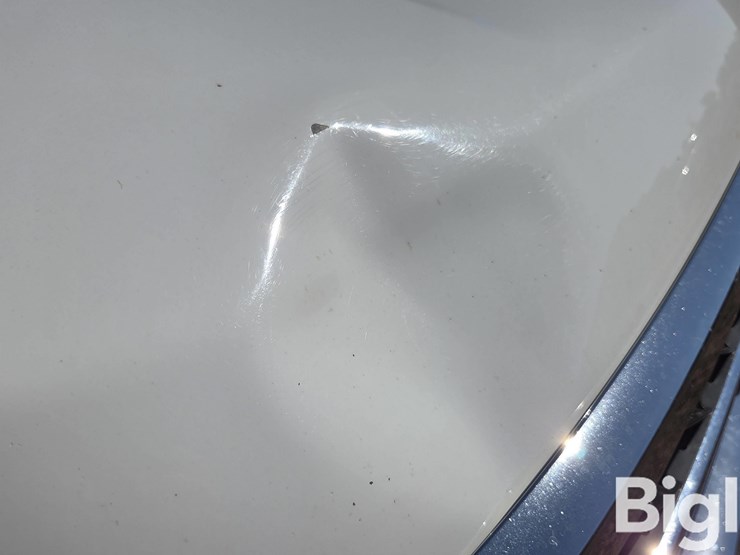 2011-chevrolet-silverado-2500-image-13