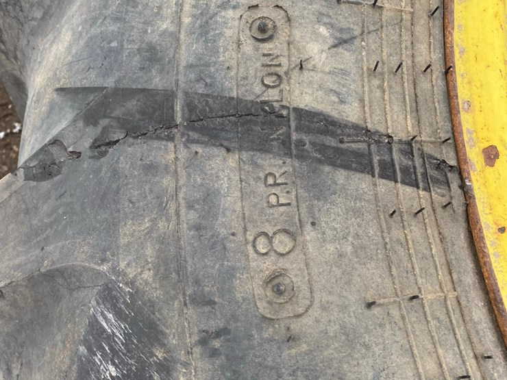 john-deere-4640-image-8