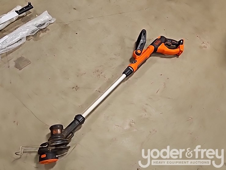 wheel-barrow,-machete-(2-of),-3lb-brass-hammer,-seep-hose,-adjustable-multi-tool-hanger,-black-&-decker-40v-weed-wacker,-trexeen-hedger-image-28