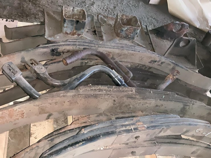 #542-•-leaf-springs-image-5