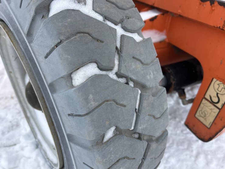 jlg-e300ajp-image-37