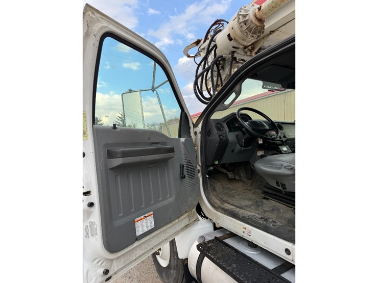 2013-ford-f750-image-20