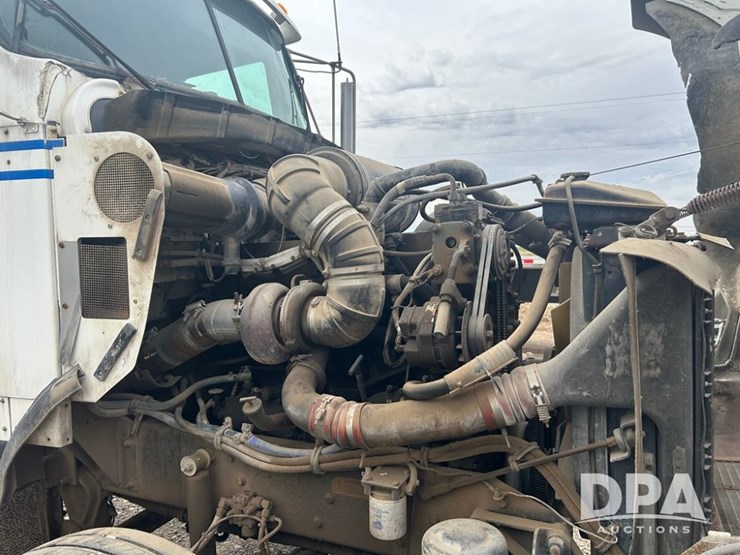 kenworth-t800-image-10