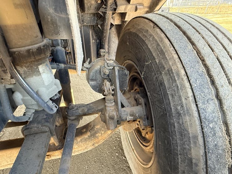 2017-international-prostar-image-81