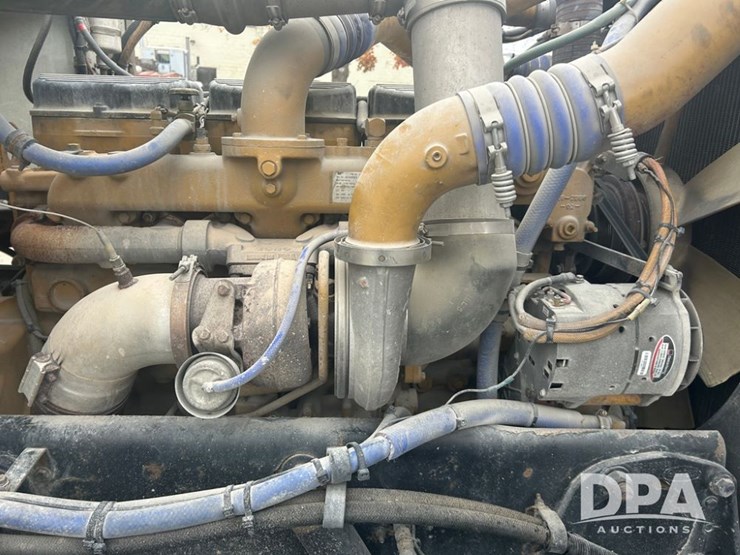 1999-peterbilt-379-image-39