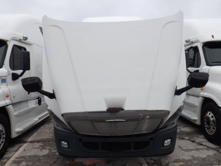 freightliner-cascadia-125-image-27