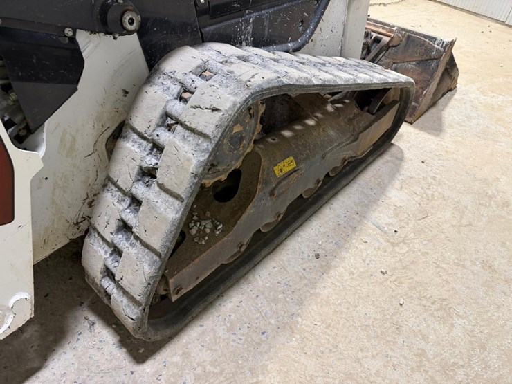 2022-bobcat-t76-image-18