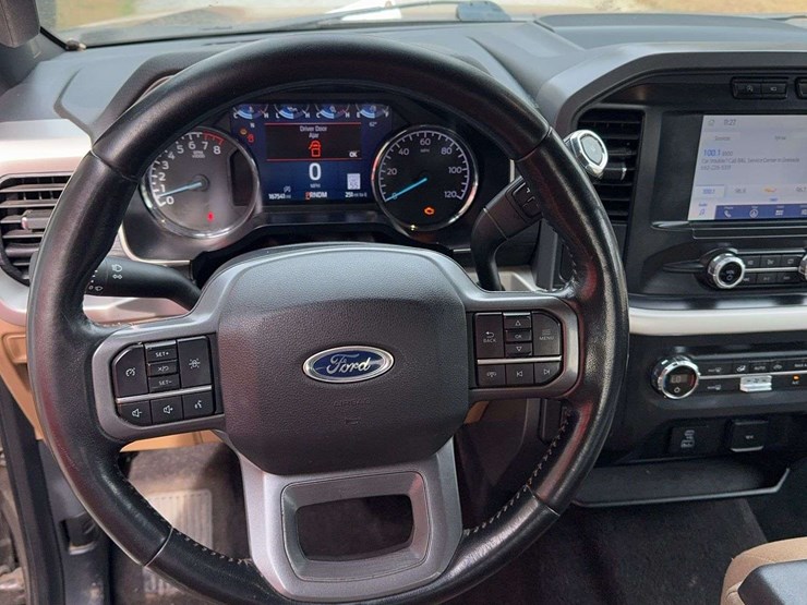 2021-ford-f150-image-16