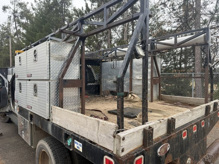 2012-ford-f550-image-20