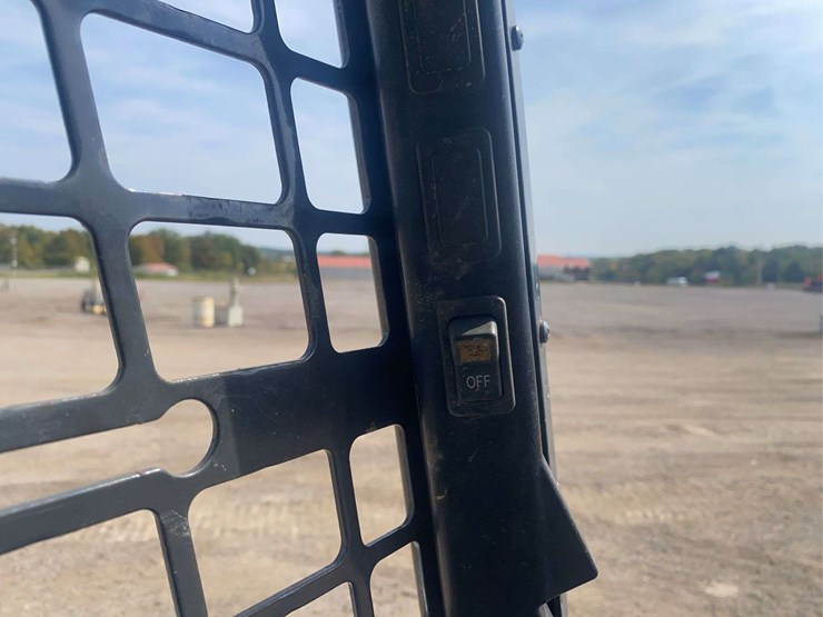 bobcat-t590-image-29