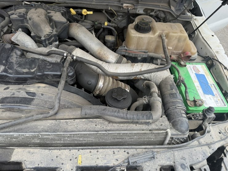 2012-ford-f550-image-14