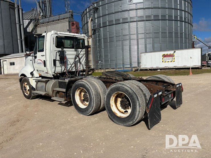 2012-international-prostar-image-6