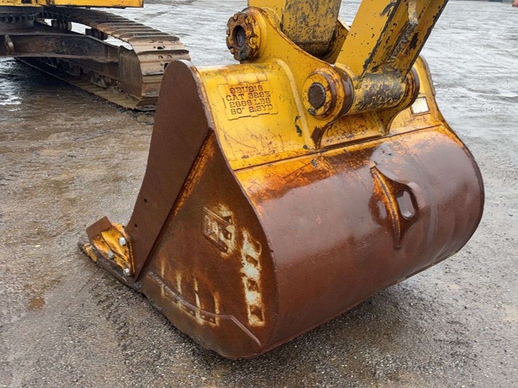 2012-caterpillar-329el-image-42