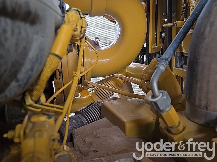 2019-deere-850l-lgp-image-135