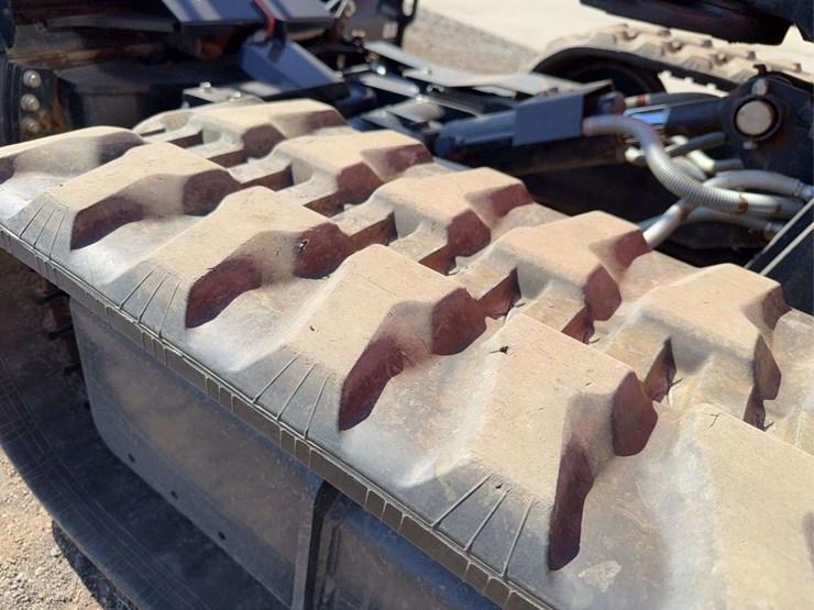 2022-kubota-kx040-4-image-10