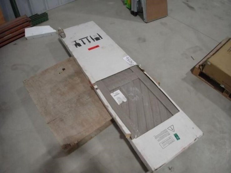 qty-of-(2)-grey-hanging-barn-doors-image-2