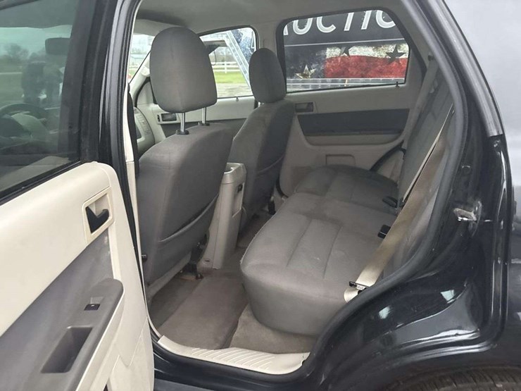 2009-ford-escape-hybrid-image-15