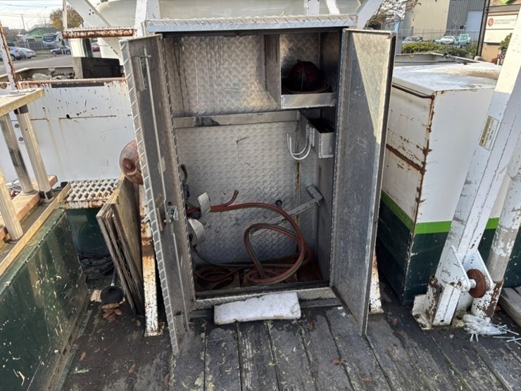 2001-kenworth-t300-image-23