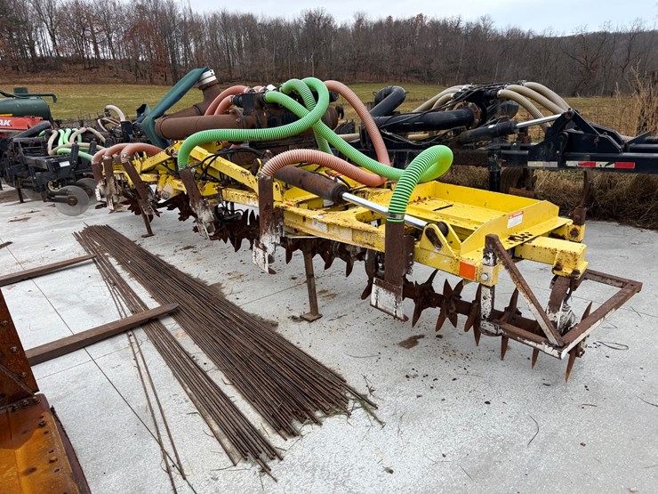 #1152-•-25'-aerway-with-fold-up-wings-(north-freedom,-wi)-image-1