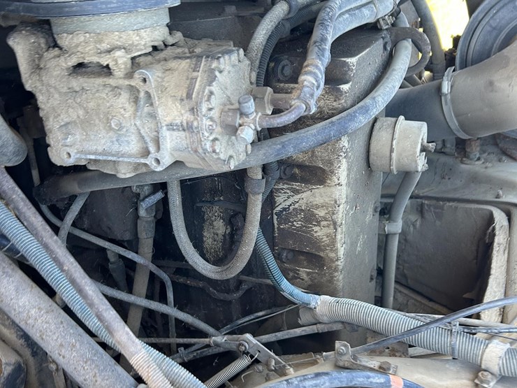 1986-international-f2375-image-49